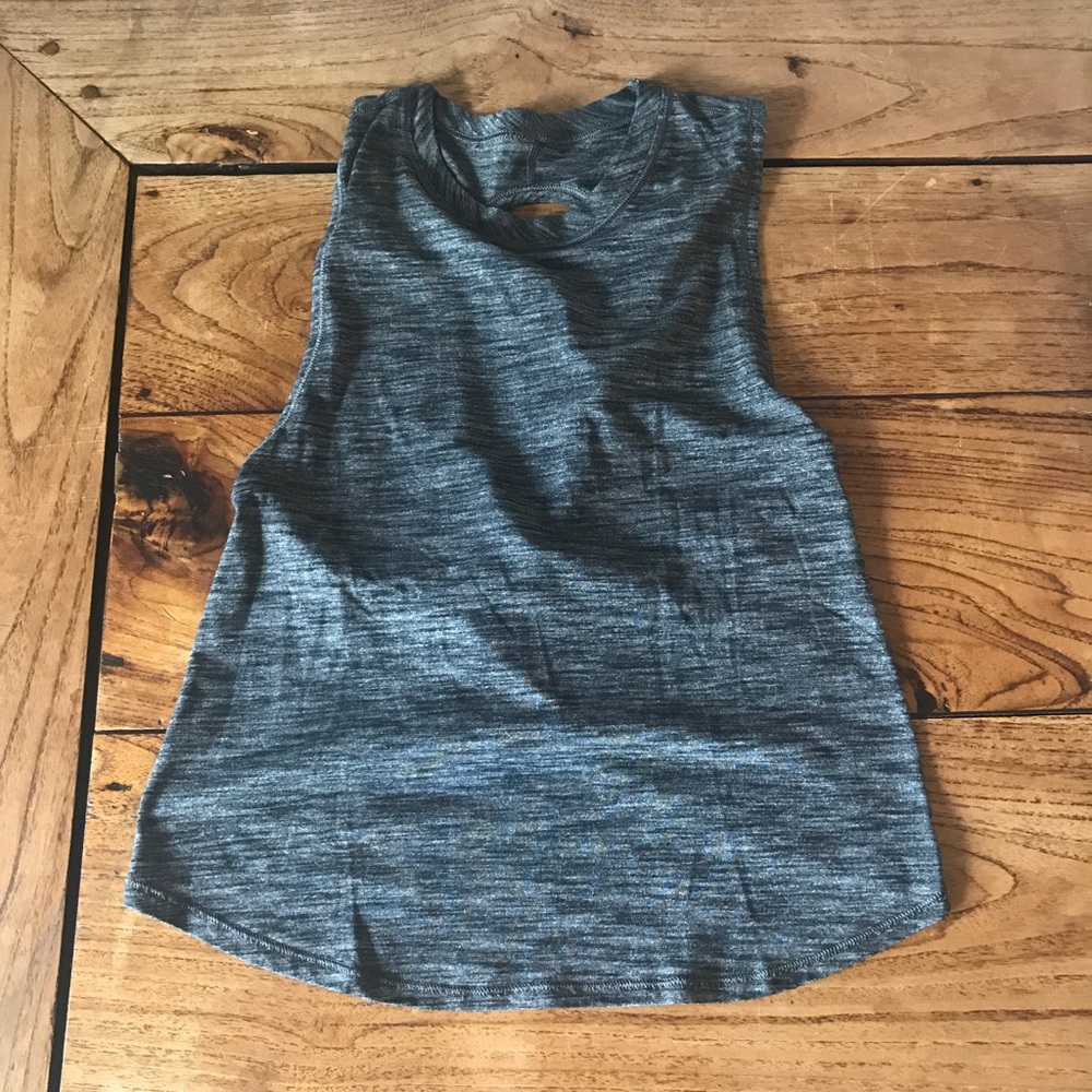 Lululemon tank